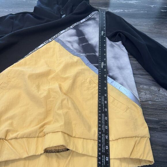 True Religion Mens Hoodie M Spell Out Pockets Tie Dye Black Yellow Colorblock - Picture 10 of 12